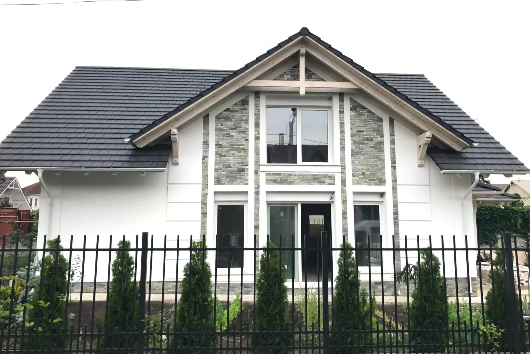 Proiect UNGUREANU ART, materiale folosite BERGAMO