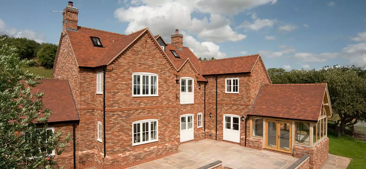 UNGUREANU ART, traditie si inovatie acoperisuri din ceramica